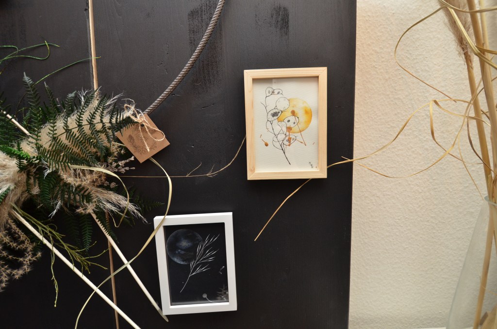 Aquarelle papier noir apesenteur mlam noiram marion-lorraine poncet planète plante monnaie du pape soleil d'automne