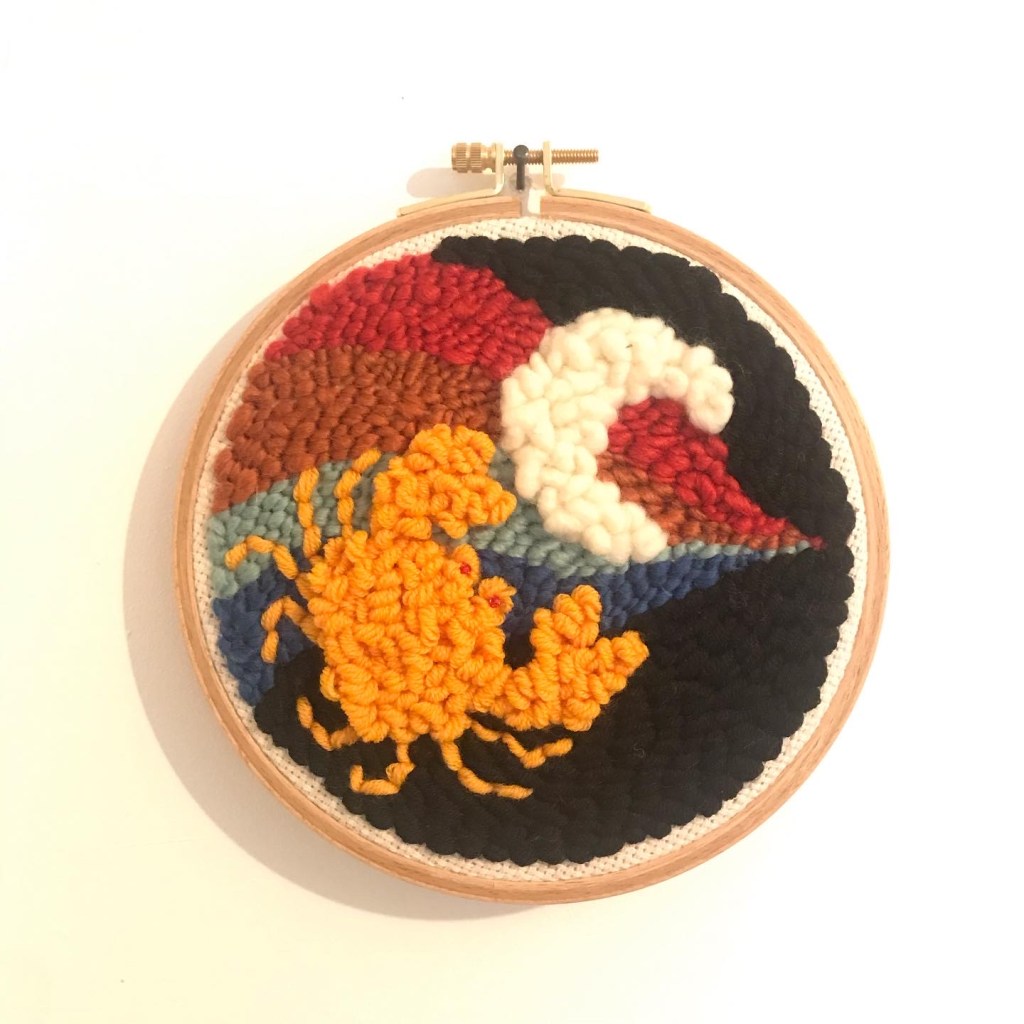 Création punch needle crabe cancer lune mlam noiram marion-lorraine poncet